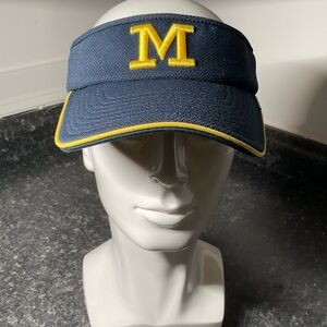Vintage Michigan Wolverines Visor Hat Cap Navy Blue Yellow Gold Nike Team Swoosh